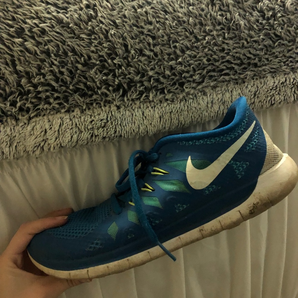 Nike shoes
